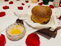 -AZUR聚(香格里拉饭店)