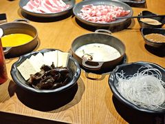 -呷哺呷哺 黄金牧场 (欢乐谷店)