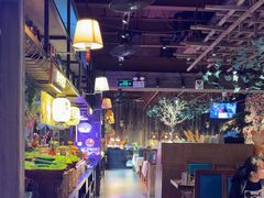 -领鲜活海鲜榴莲自助火锅(东门店)