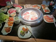 -梨花自助烤肉(乐宾店)