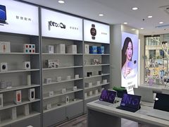 -荣耀授权专卖店(黄浦浙江中路店)