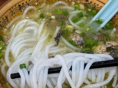 -正宗李家土鸡米线店