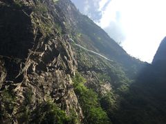 -苍山世界地质公园·石门关大峡谷