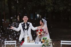 -太郎花子婚纱摄影艺术中心