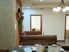 -胡记真不同饭店(临河街店)