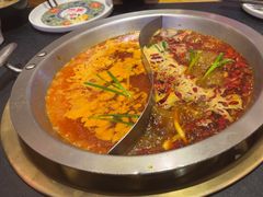 -沸炉重庆老火锅(军事博物馆店)