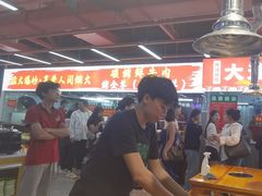 -养牛邓·潮汕牛肉海鲜自助火锅(广州店)