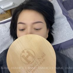 -花岐款式专研健康美甲沙龙