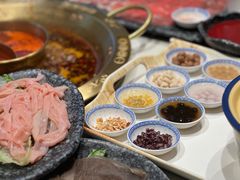 -哥老官重庆美蛙鱼头(龙湖杭州金沙天街店)