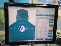 -都市枪神实弹射击俱乐部