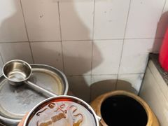 -正宗杨记普洱酸醋米线(总店)