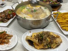 -肥仔文澳门猪骨煲(南京西路店)