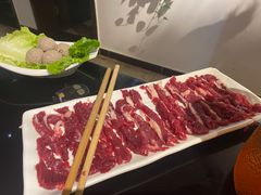 -潮汕三宝鲜牛肉火锅