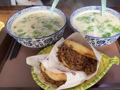 -穆得·老周家牛肉烧饼(普利街店)