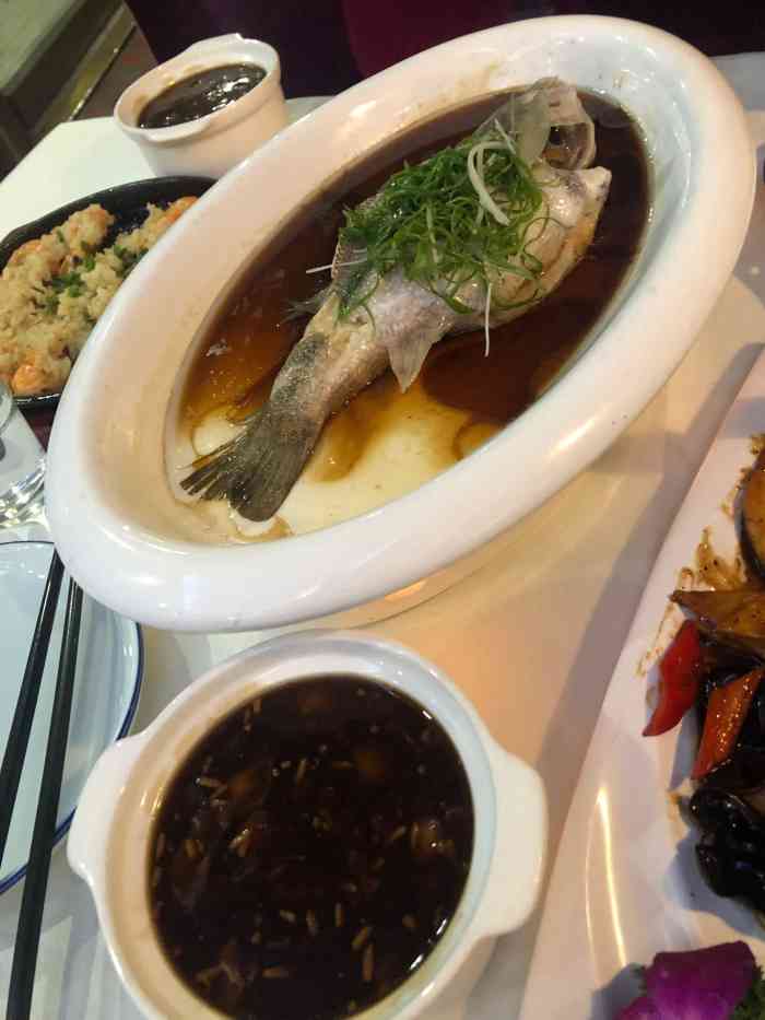 云中小雅-"口味一般,环境不错.55楼视野不错,可以."-大众点评移动版