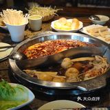 四川火锅，火辣辣的热情与麻辣鲜香的完美融合