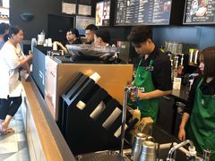 -星巴克(南京鼓楼吾悦广场店)