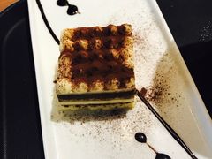 -必胜客(东大桥店)