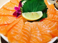 三文鱼刺身-万岁寿司(万国店)