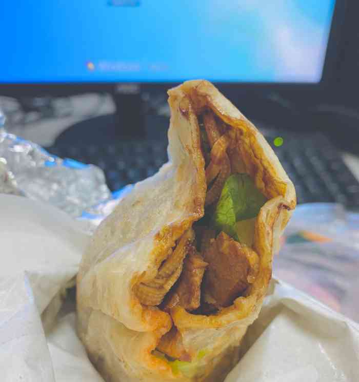 董哥卤肉卷-"看了dp选择「卤肉里脊千张卷」本来是卤.