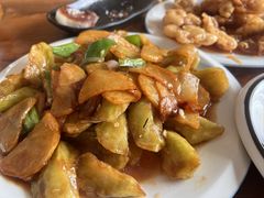 -巧婆婆特色东北菜·铁锅炖