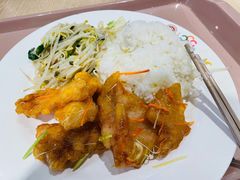 锅包肉饭-北大家园食堂