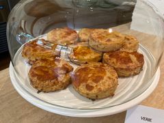 -VERIE BAKEHOUSE