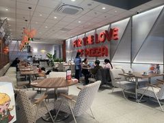 -必胜客(新中纬店)