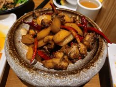 -隔壁老王·家常云南菜(花巷店)