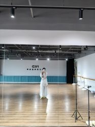 -防空洞舞蹈·瑜伽