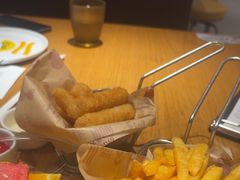 -菲滋意式餐厅(上虞万和城店)