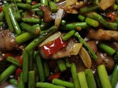 -牛八宝桂林米粉(八里庄店)