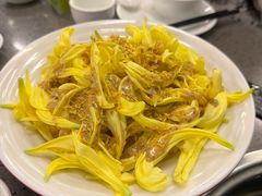-郑猛记石岐鸽主题餐厅(长江店)