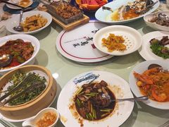 -良友·海鲜青岛菜·海肠捞饭(五四广场店)