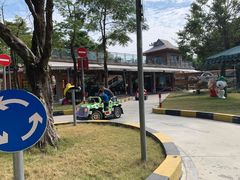 -史努比缤纷世界