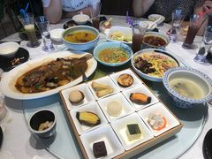 -柒园·三十年创意杭帮菜(龙湖滨江天街店)
