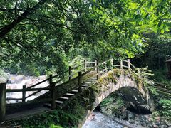 -西岭雪山大飞水景区