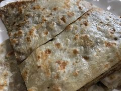 -溢心园香河肉饼总店