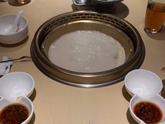 -余欢领鲜火锅(新街口店)