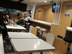 大堂-麦当劳(东直门外大街店)