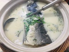 -天乐农家鱼头王(天目湖店)
