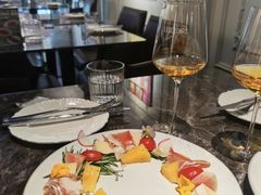 -LESCEDARS Brasserie Bistro香柏树