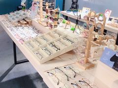 -Trend1881视光·蔡司视觉(领展广场店)