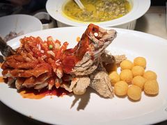 -吴越荣记苏州菜·松鼠桂鱼100%活鱼现做(月光码头店)