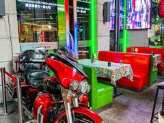 -Famous肥猫墨西哥音乐餐吧(五棵松华熙LIVE店)