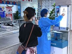-上海大学附属上海和平眼科医院