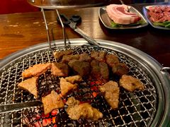 韩式腌猪王排-·缸桶屋·韩式牛肋条自助烤肉(西湖D11店)