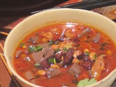 -包整·丝娃娃(一览甲秀楼风景店)