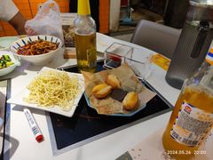 -黄记煌三汁焖锅(新佳丽江汉路店)