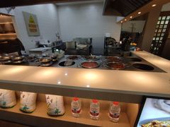 -蜜桃餐厅·伴山(湖滨商业街店)